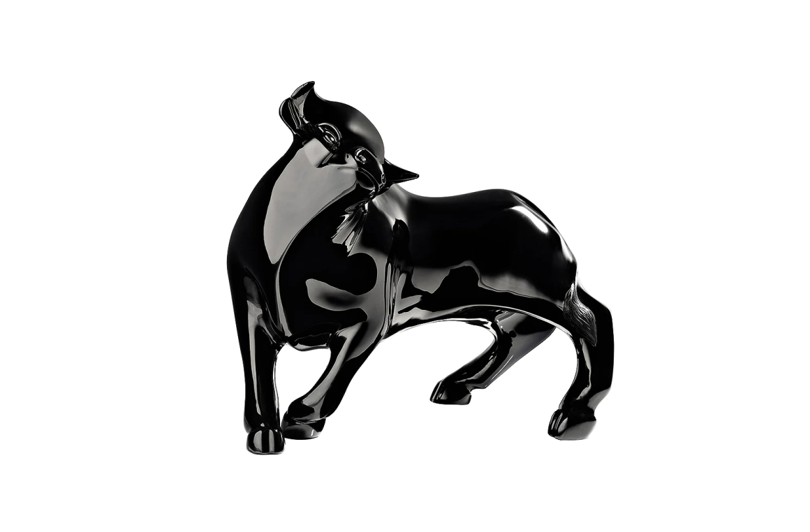 Vuelta Bull Sculpture Lalique