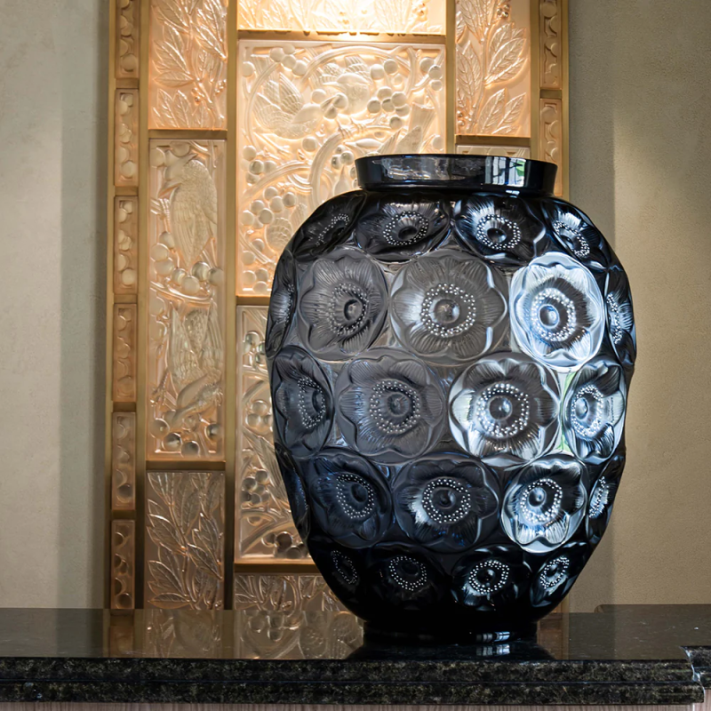 Anemones Grand Vase Blur Crystal Lalique