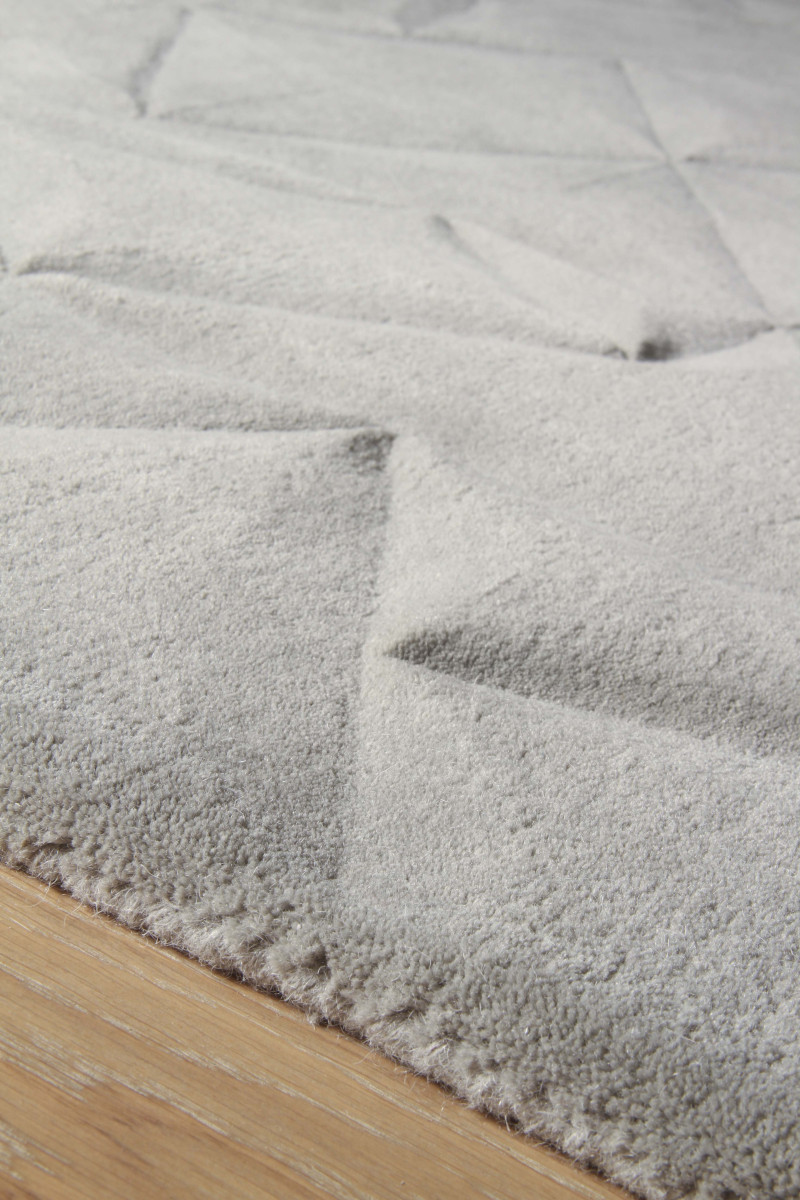 Kami Kami Amini Carpets