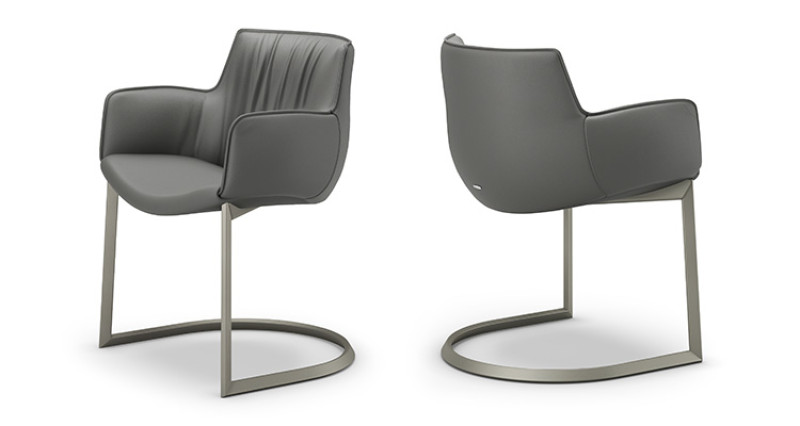 Rhonda Cantilever Cattelan