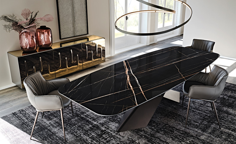 Tyron Keramik Cattelan