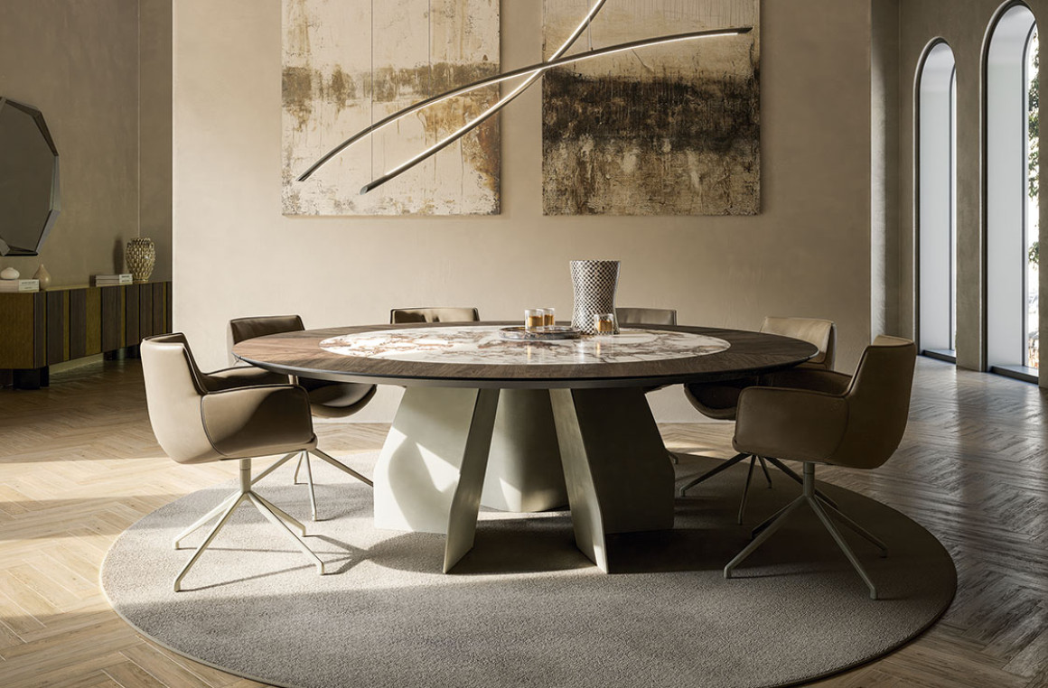 Senator Ker-Wood Round Cattelan