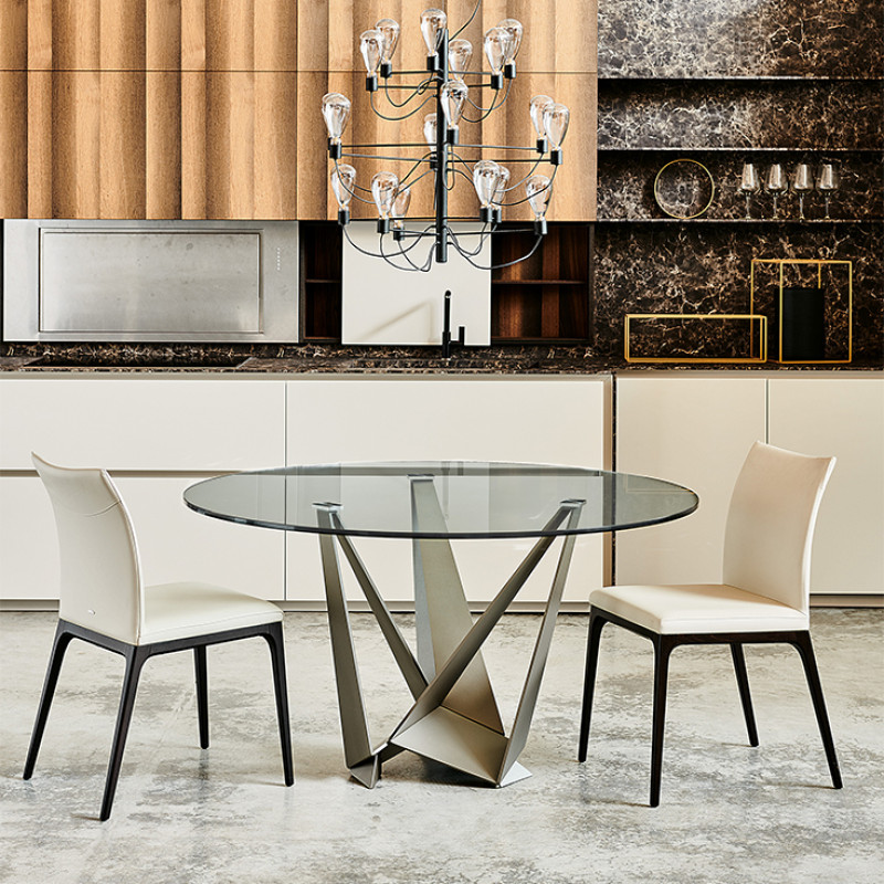Skorpio Round Cattelan