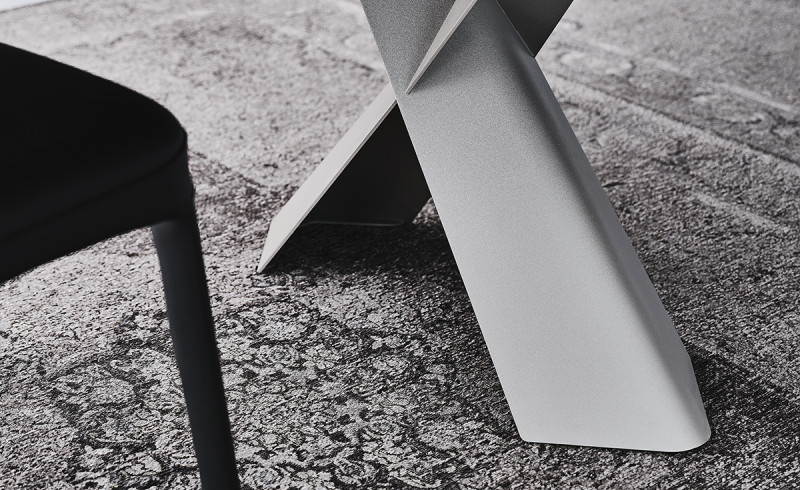 Mad Max Keramik Cattelan