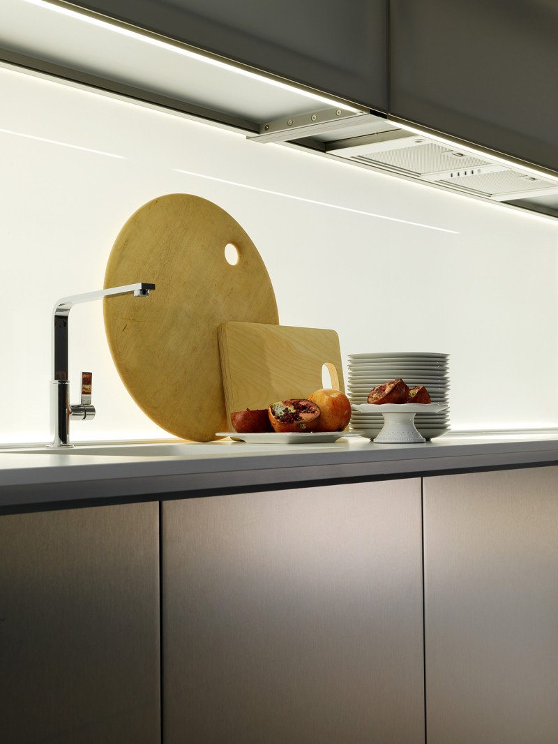 Wall Units and Back Panels Lighting Molteni&C