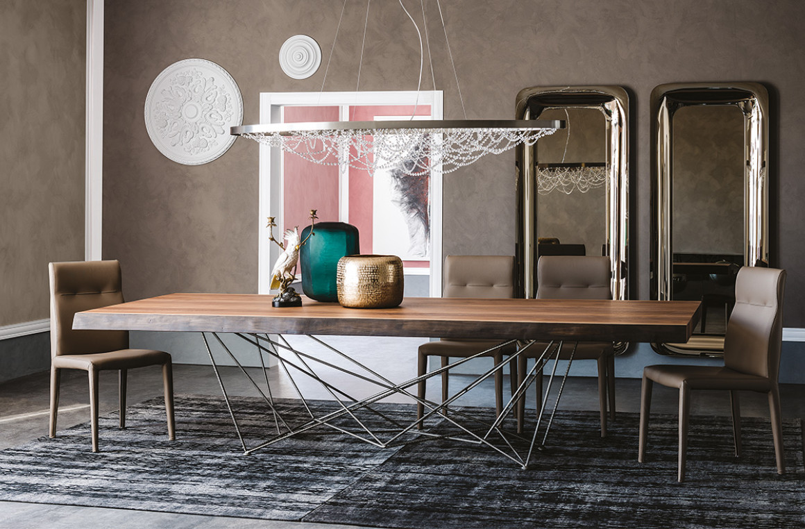 Gordon Deep Wood Cattelan