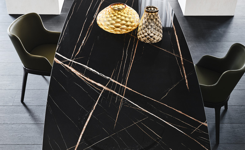 Mad Max Keramik Cattelan