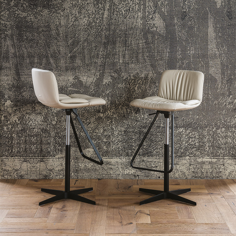 Axel X Cattelan