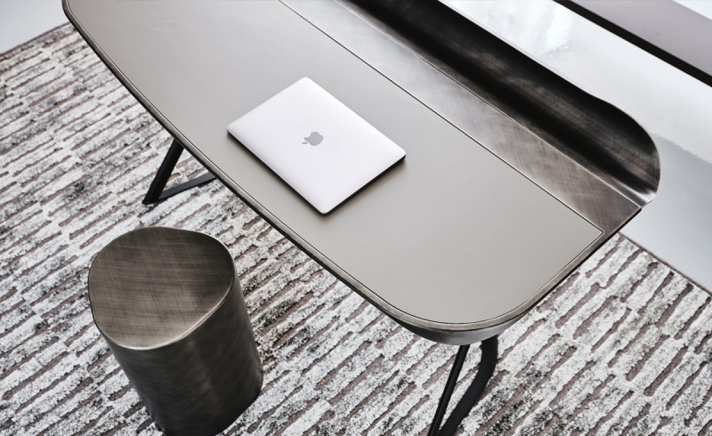 Cocoon Leather Cattelan