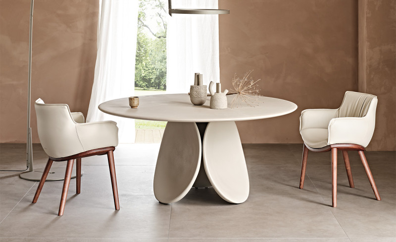 Maxim Argile Cattelan