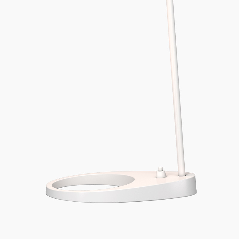 AJ Table Louis Poulsen