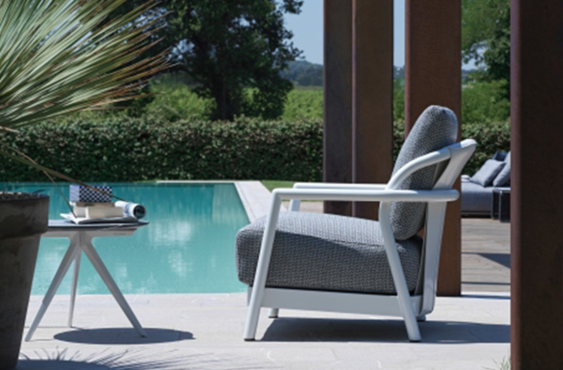 Alison Outdoor Flexform