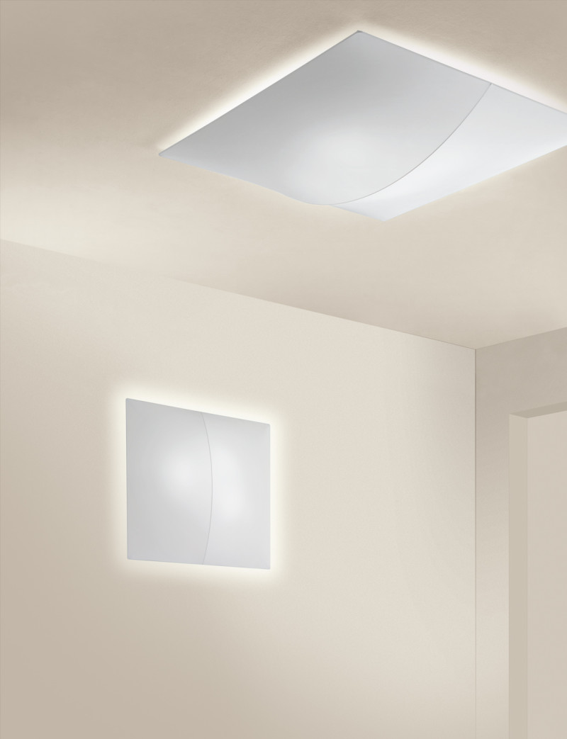 Nelly Straight Axolight