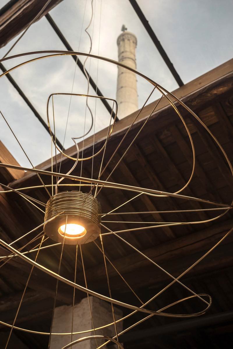 Hoops Axolight