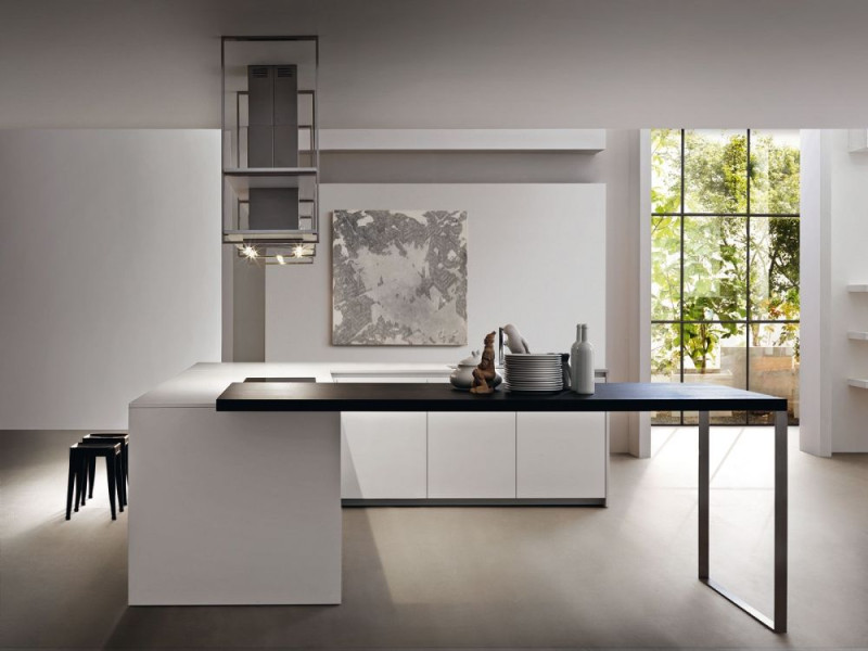 Hi-Line Molteni&C