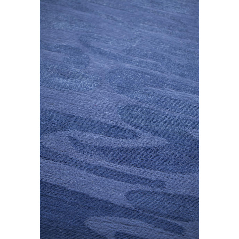Onde Amini Carpets