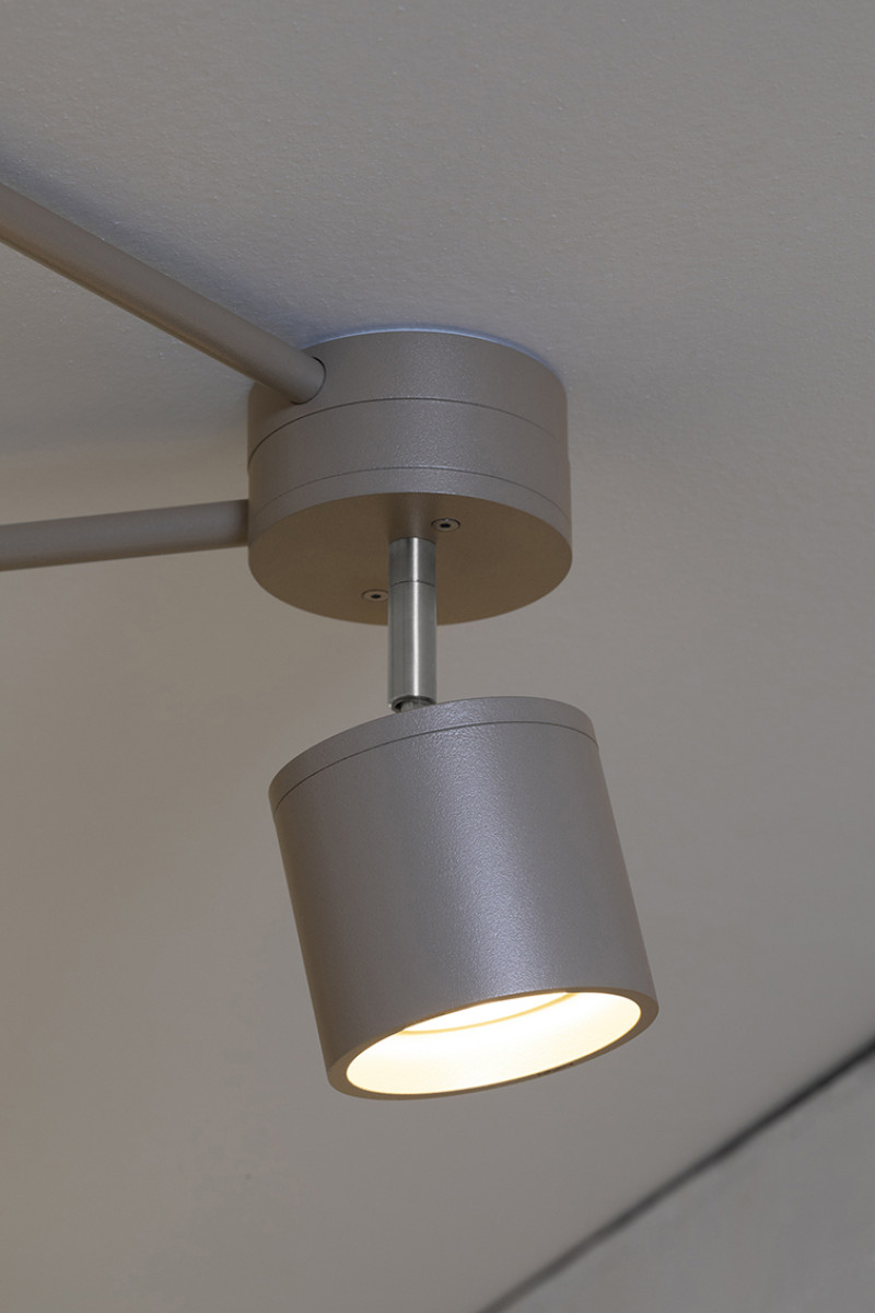 Pivot I Axolight