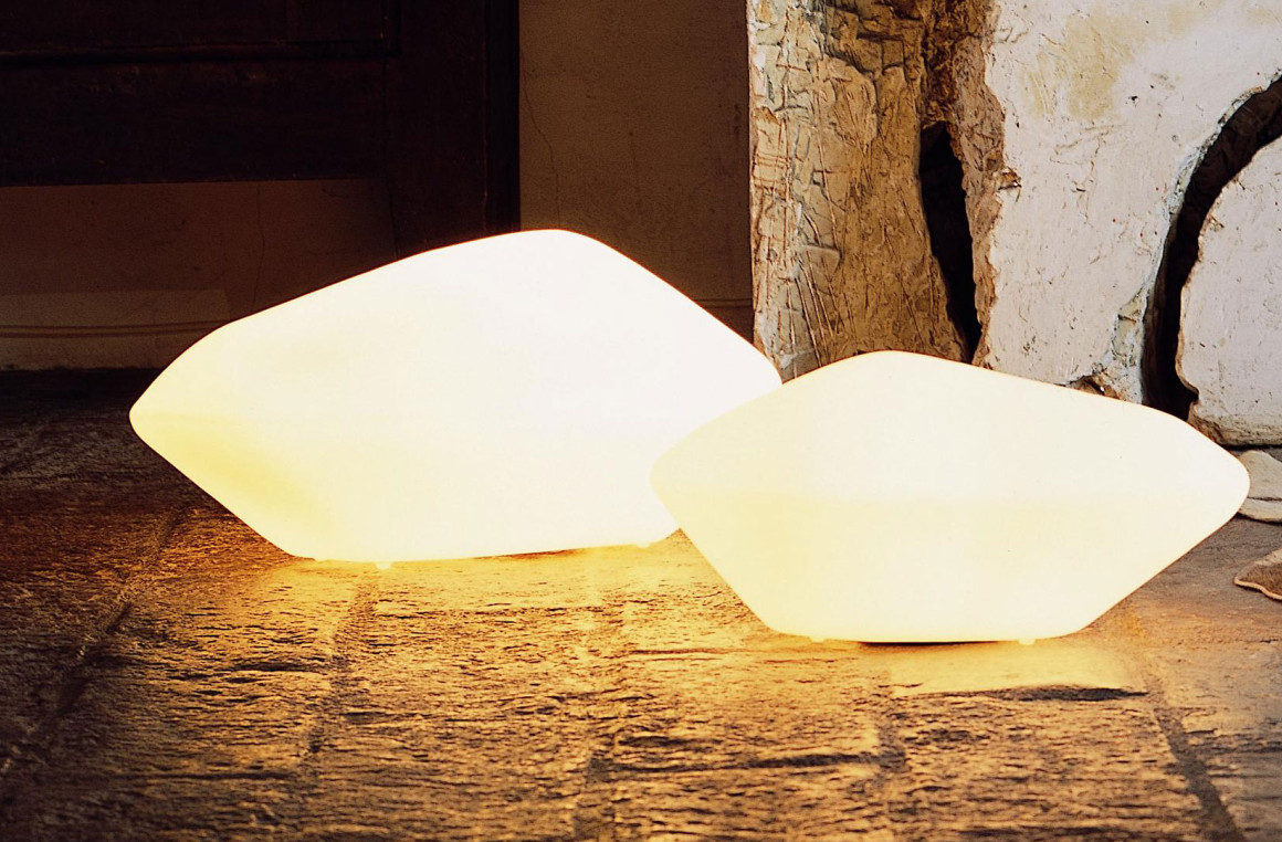 Stone of Glass Oluce