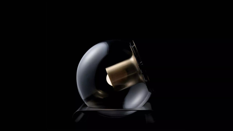 The Globe Oluce