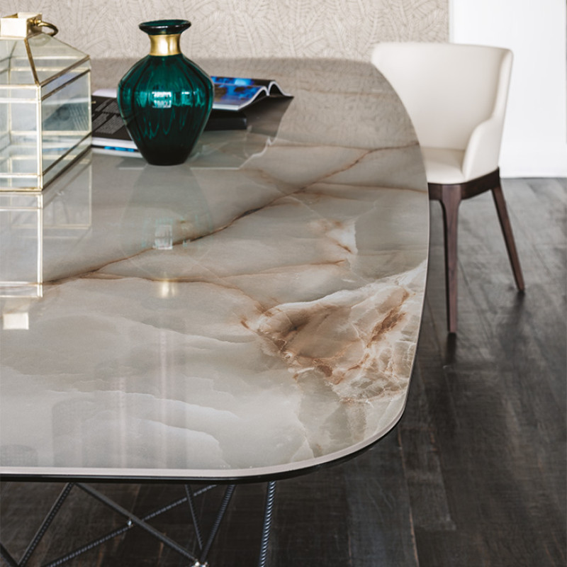 Gordon Keramik Cattelan
