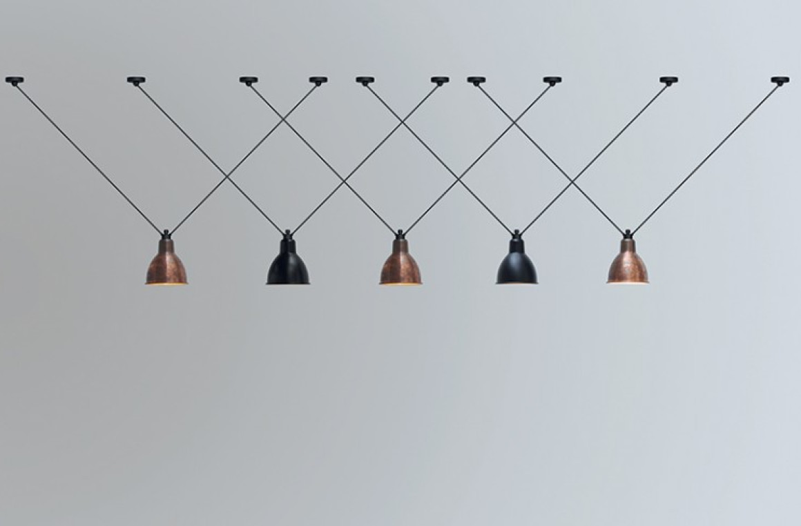 Les Acrobates De Gras DCW