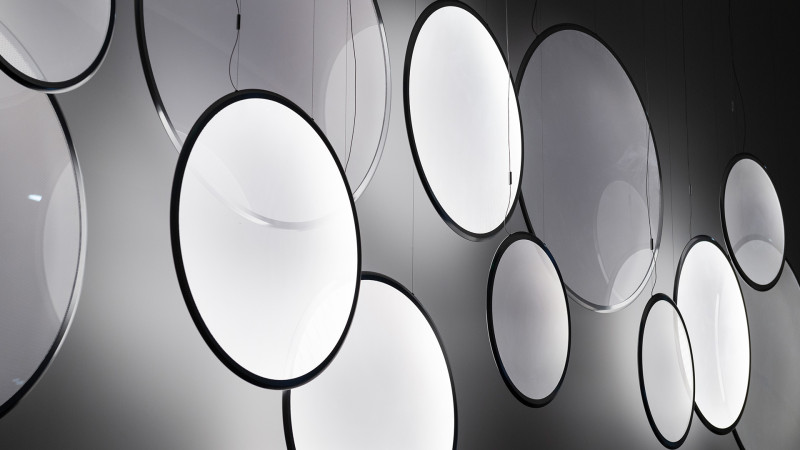 Discovery Vertical Artemide