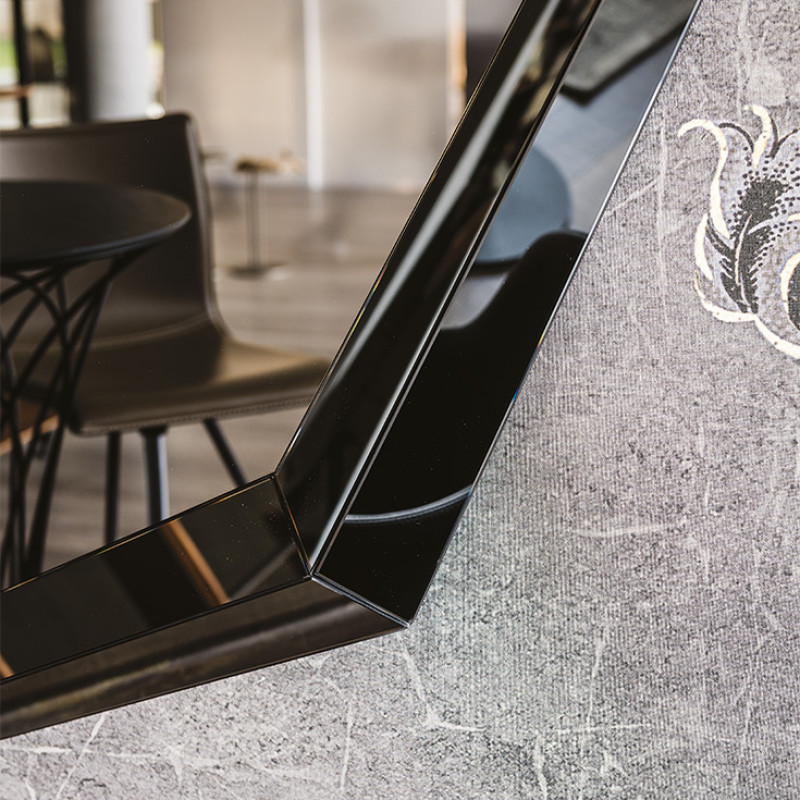 Emerald Magnum Cattelan