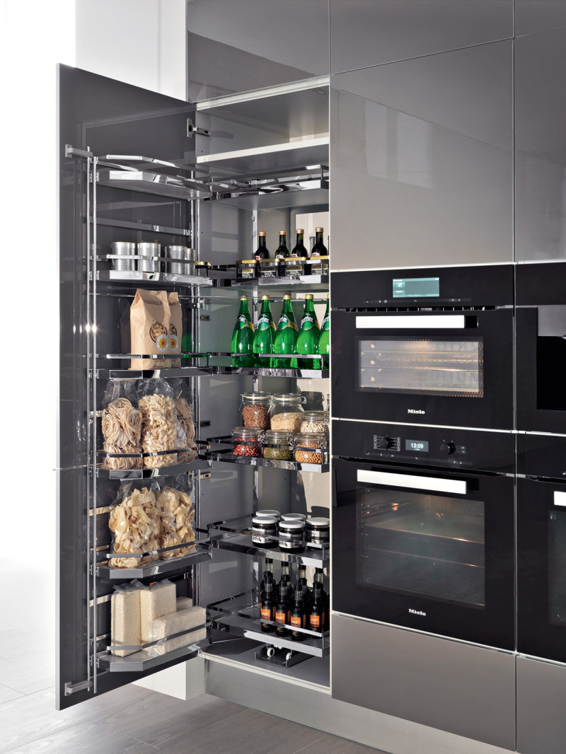 Accessorized Columns Molteni&C