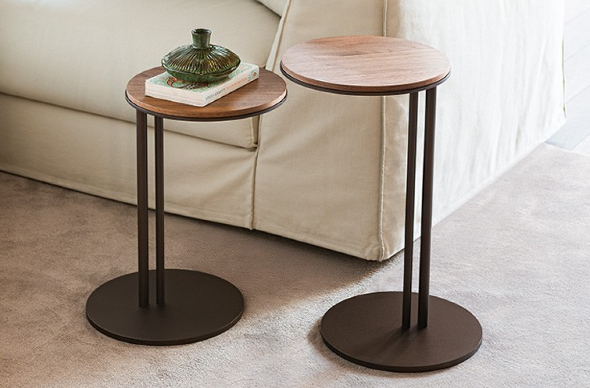 Sting XL Wood Cattelan