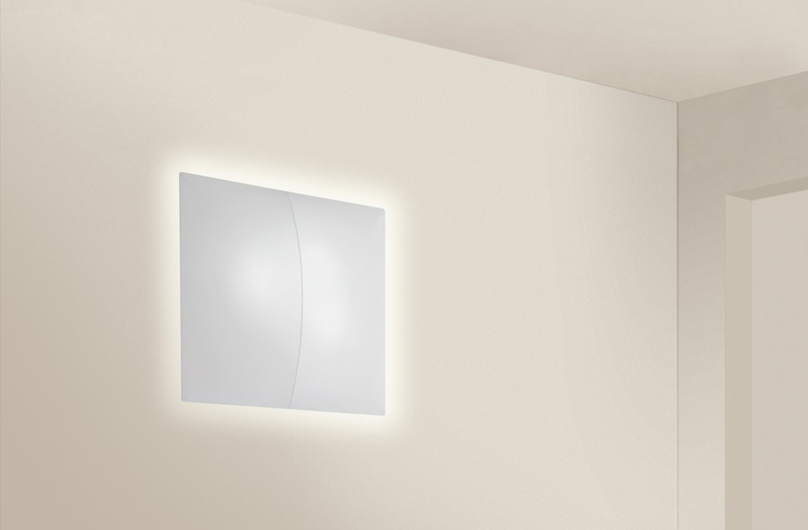 Nelly Straight Axolight