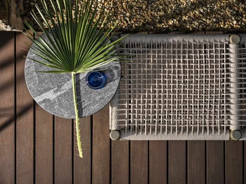 Tessa Outdoor Flexform