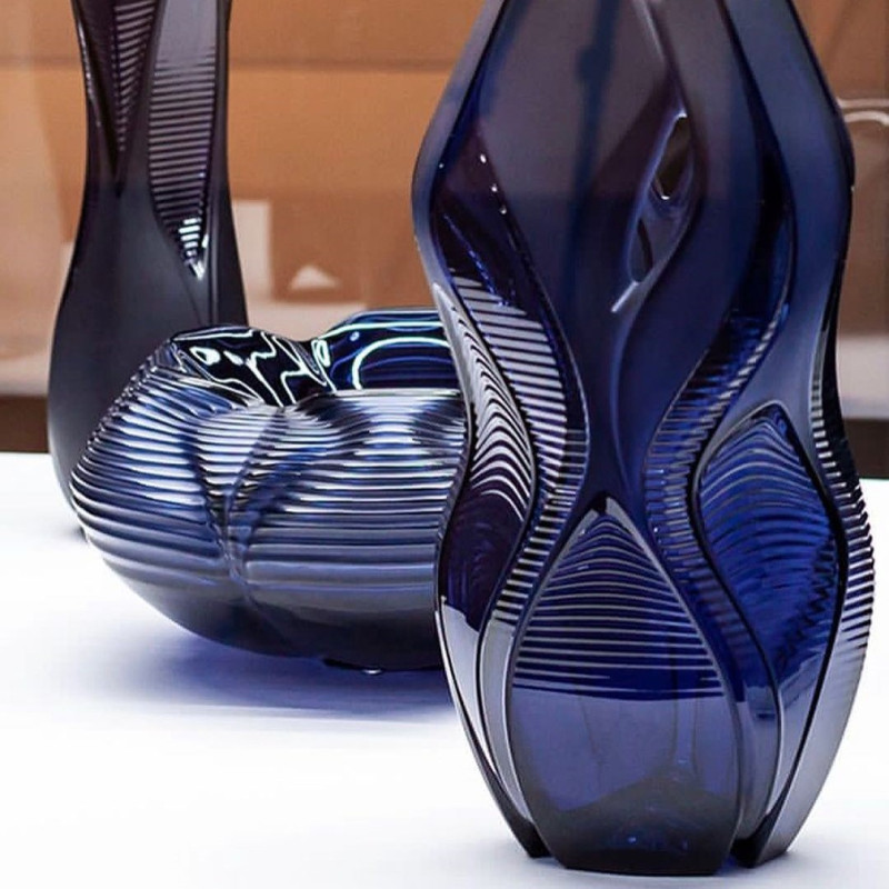 Visio Vase Midnight Blue Crystal Lalique & Zaha Hadid