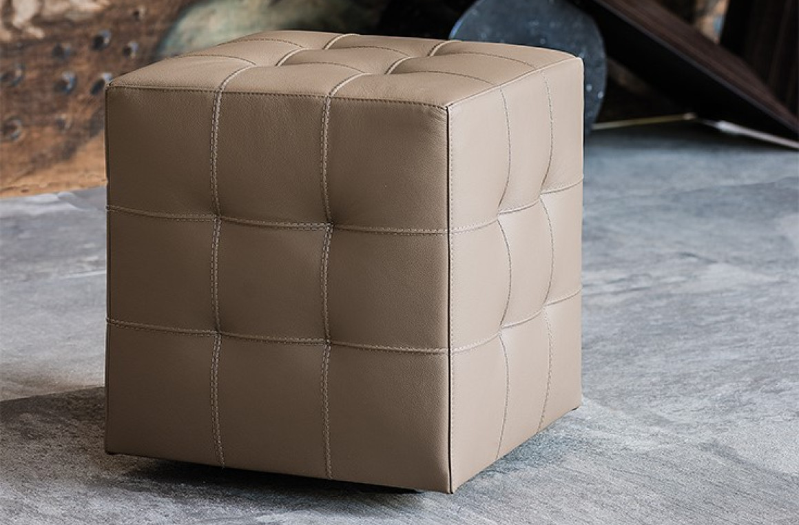 Bob Pouf Cattelan