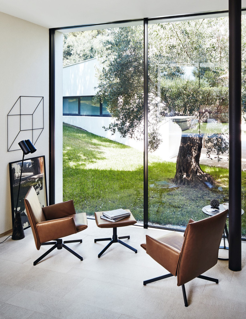 Кресла | Пуфы | Knoll