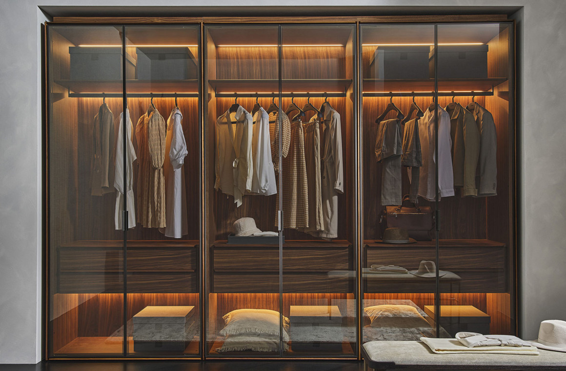 My Closet Porada