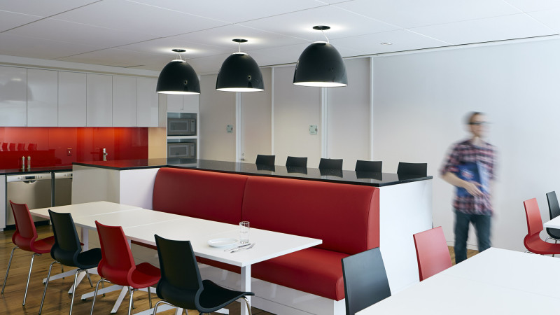 Nur Gloss Artemide