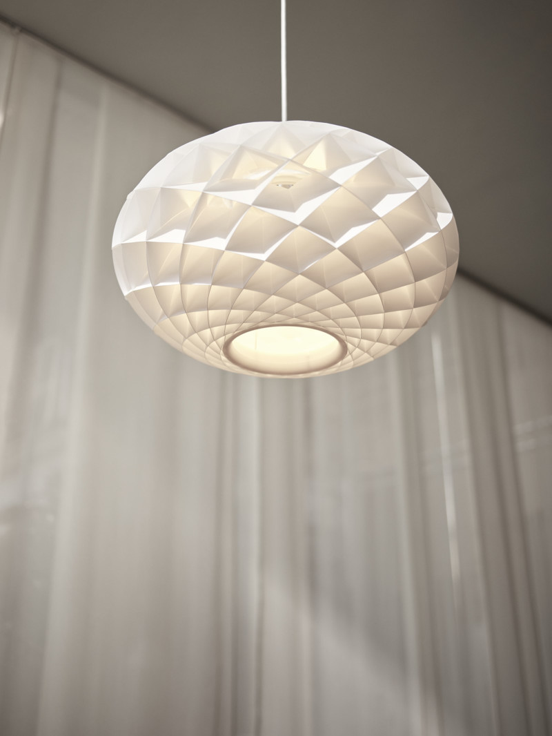 Patera Oval Louis Poulsen
