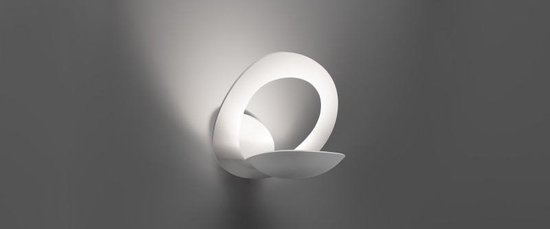 Pirce Artemide